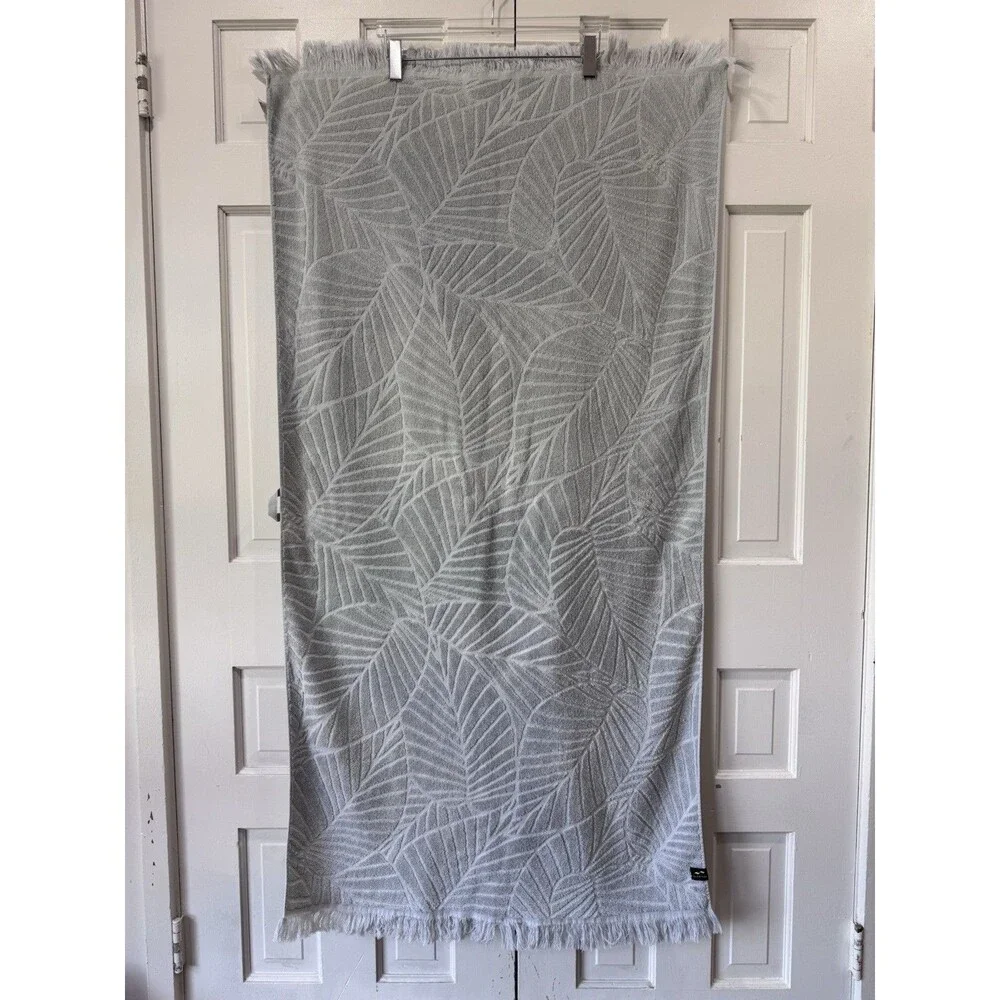 Anthropologie Slowtide Kalo Bath Towels Collection Set Of 2 Baby Blue 60”x30”EUC